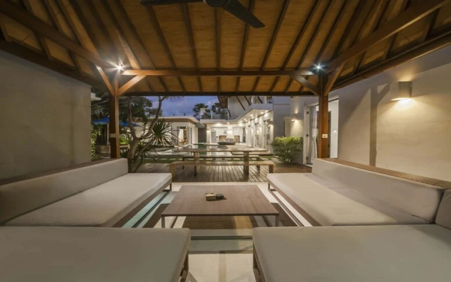 Luxury Villa Juno Seminyak