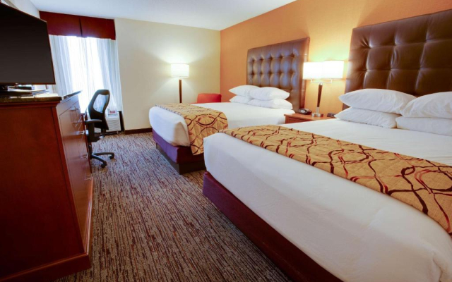 Drury Inn and Suites Terre Haute