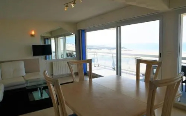 Apartment Quiberon - joli studio/mezzanine refait à neuf face grande plage