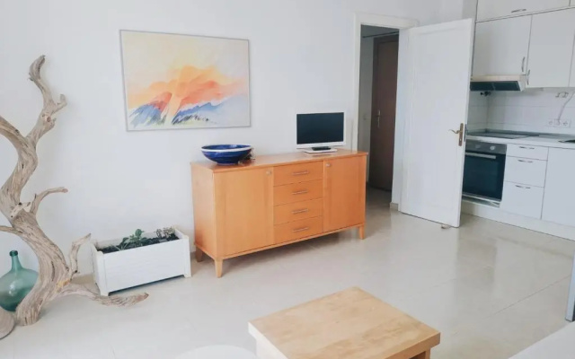 Cosy flat 200 meters from the beach
