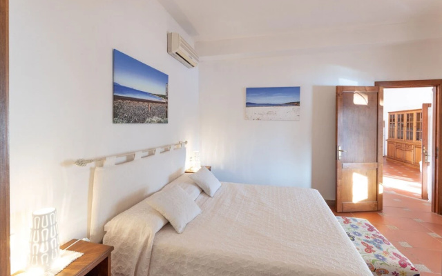 Chic Villa Antonina 2 Bedroom Apartment Sleeps 6