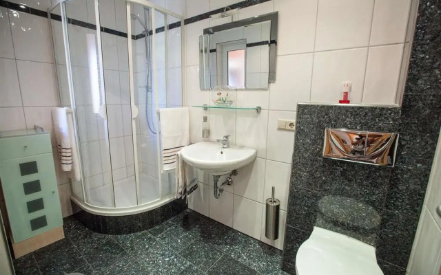 Fijala Flat 2