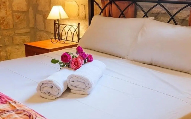 Aeolos Villas Meltemi Two Bedroom Apartment - First Floor