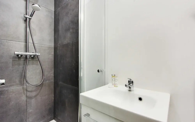 Modern Apartment - 1br/4p - Roquette