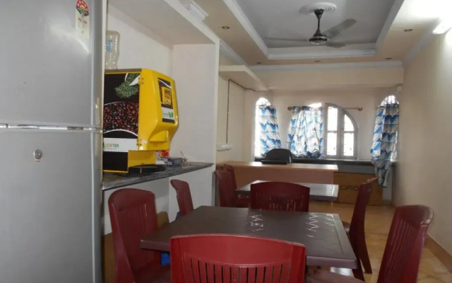 Gala Time Hostel