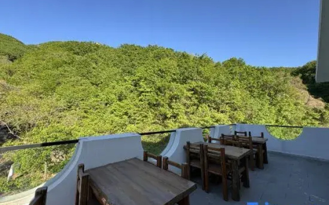 Jizhou Jiushanding Yinlu Chinese Inn Homestay