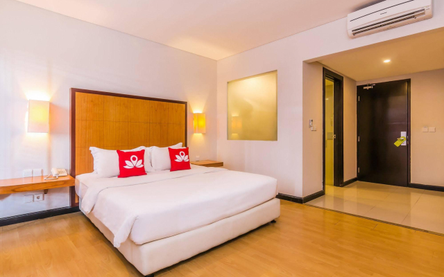 ZEN Rooms Kuta Beach Poppies Lane