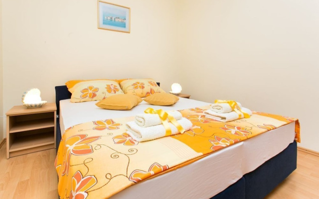 Apartments Milenko