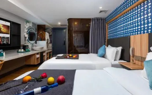 Boni Hotel (Guangzhou Beijing Road Pedestrian Street West Gate Metro Station Branch)