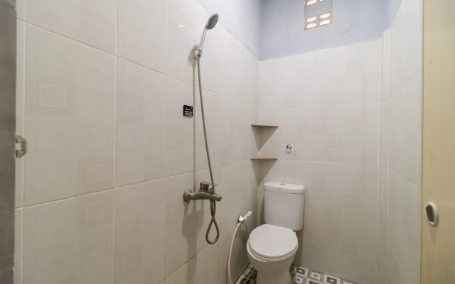 RedDoorz Plus near Ramayana Pematangsiantar