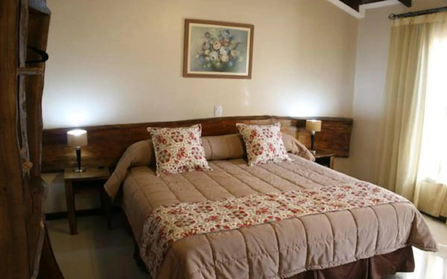 Posada Del Jacarandá