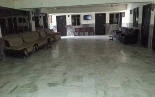 Rajeshwari Resort
