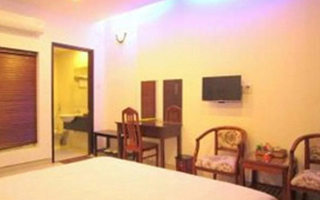Apogee Hotel