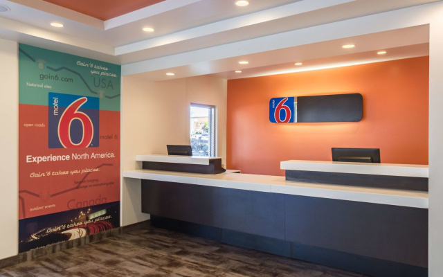 Motel 6 Oroville, CA