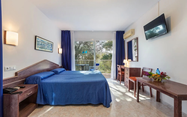 Apartamentos Cala Murada Minigolf