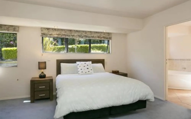 B & B with Stunning Views