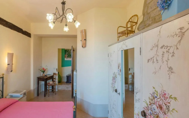 Gorgeous Apartment With Pool Near Sibillini Mountains