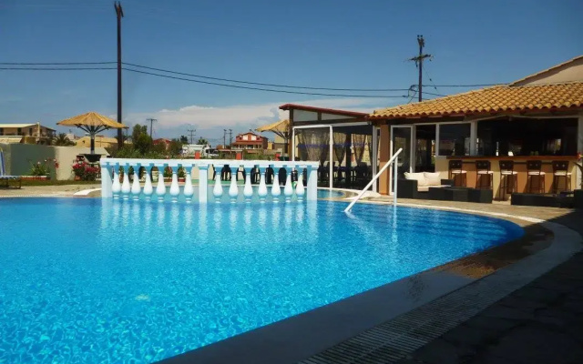 Alexis Apartments