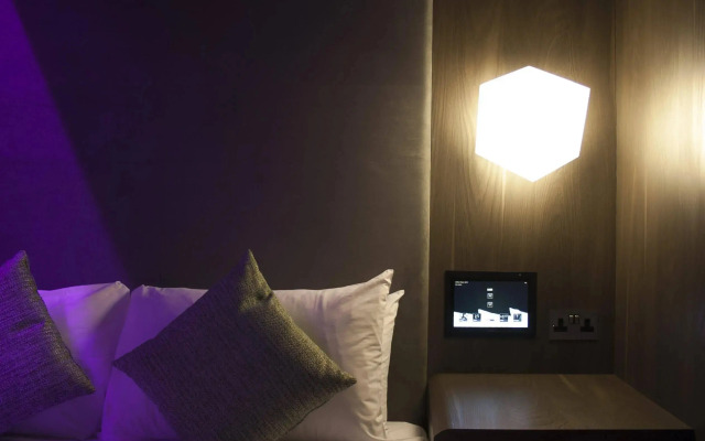 Bloc Hotel London Gatwick Airport