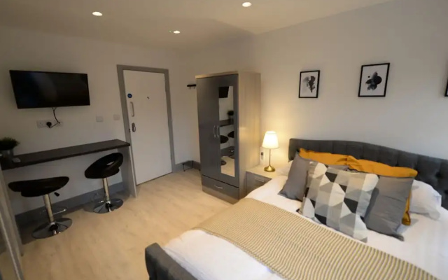 Modern Apartment in Coventry near Belgrade Theatre