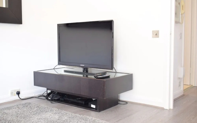 1 Bedroom Property in South West London
