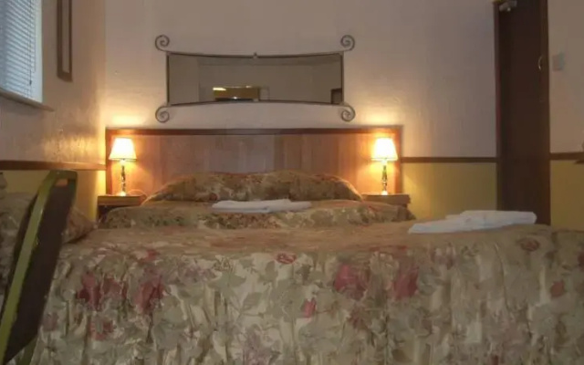 St Hilary Hotel
