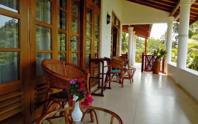 River shadow villa