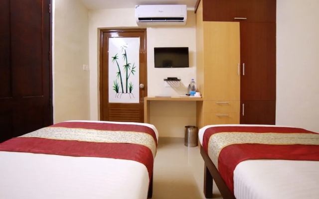 OYO 8420 Elite Inn