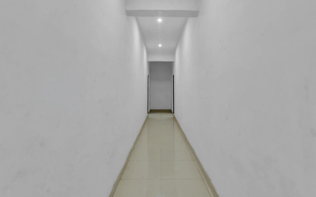 OYO 81731 Hotel Welcome Inn