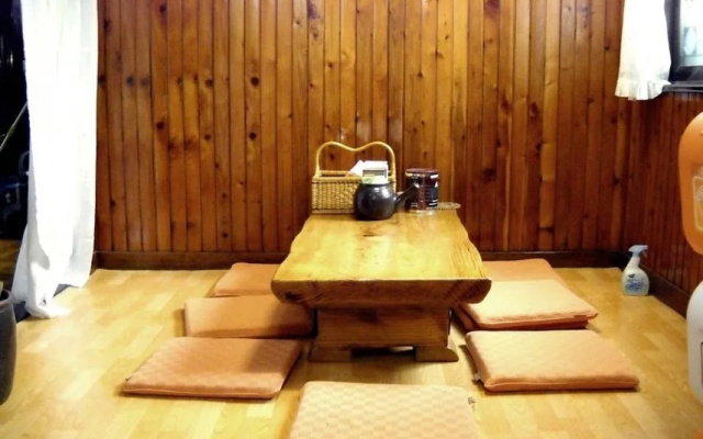 Homo Nomad Guesthouse for Backpackers