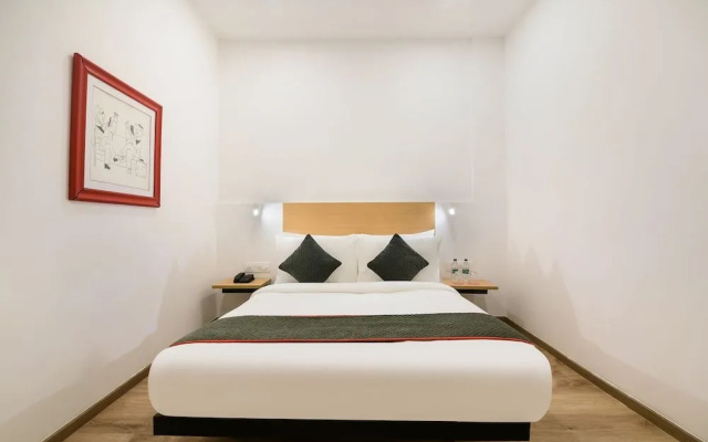 OYO Townhouse 217 The Awadh Airport