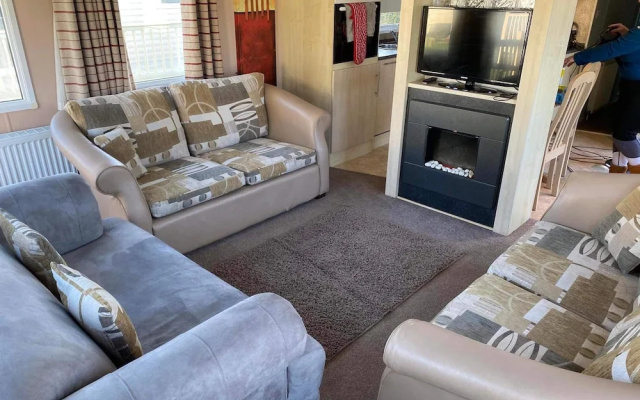 Cozy Hunstanton Caravan Sleeps 8 Pets go Free