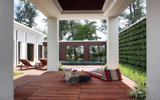 Отель Maikhao Dream Villa Resort and Spa, Centara Boutique Collection Таиланд, пляж Май Кхао - отзывы, цены и фото номеров - забронировать отель Maikhao Dream Villa Resort and Spa, Centara Boutique Collection онлайн вид на фасад