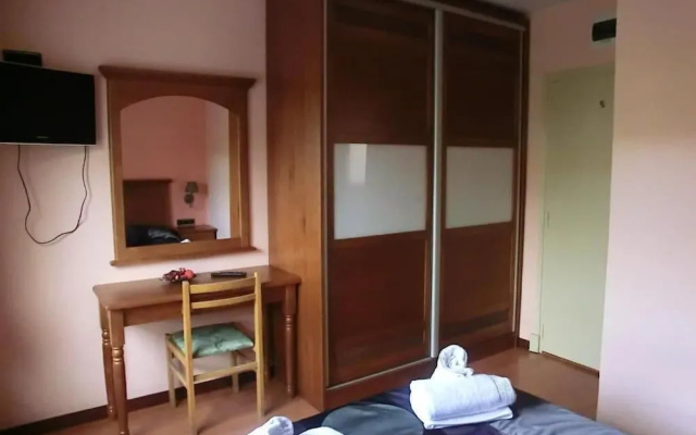 Hostal Torreblanca & Nuevo Eco Urbión