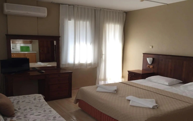 Cicek Apart Hotel