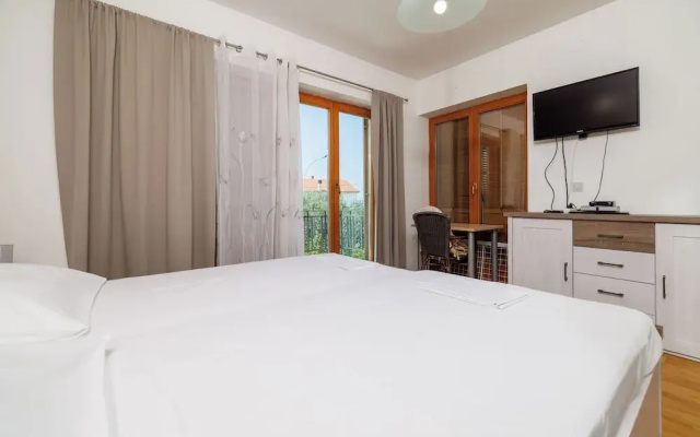 Apartments Dijana
