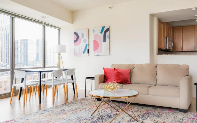 Chicago | Family Ready 3BD/2BA South Loop Apartment
