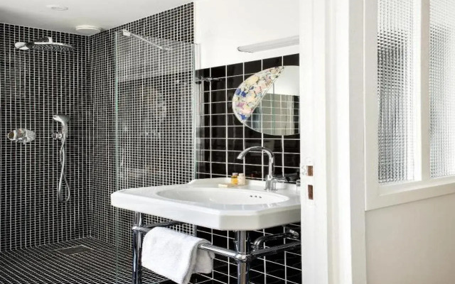 New Hotel le Voltaire