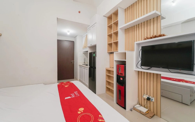 RedLiving Apartemen Transpark Juanda - Frams Properti Tower Jade with Netflix
