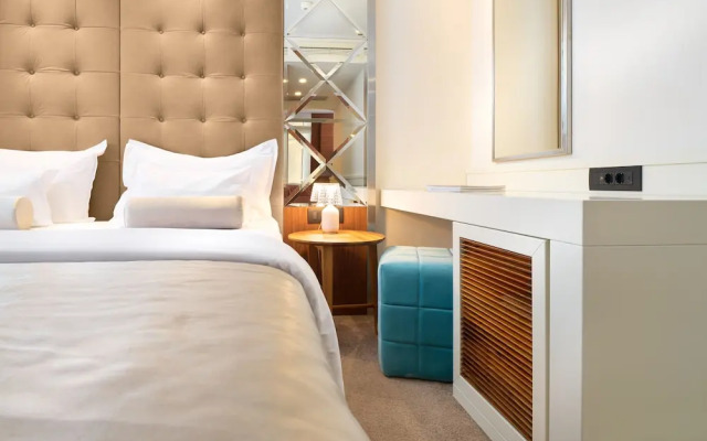 Time Boutique Hotel