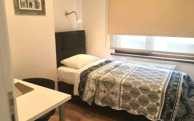 Aura Suites