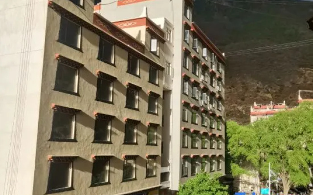 Danba Xinxuan Homestay