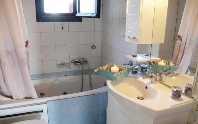 Awesome Home in Eretria Evia With 2 Bedrooms, Wifi and Outdoor Swimming Pool