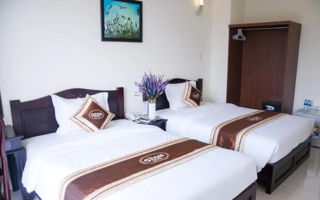 Ozon Hotel