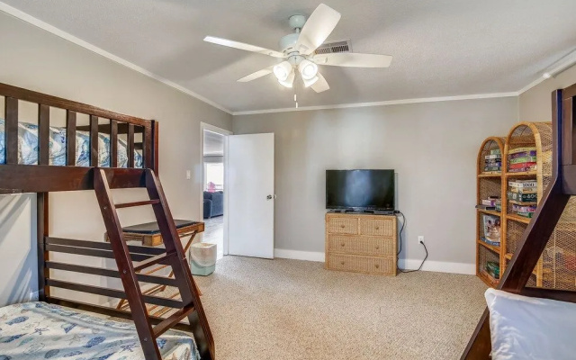 Bermuda Beachfront by Ryson Vacation Rentals