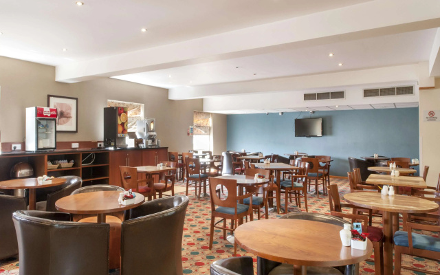Travelodge Tewkesbury