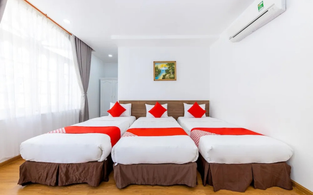 Homey Hotel by OYO Rooms