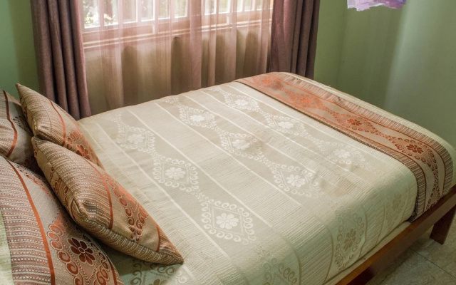 Homely Nest Hotel