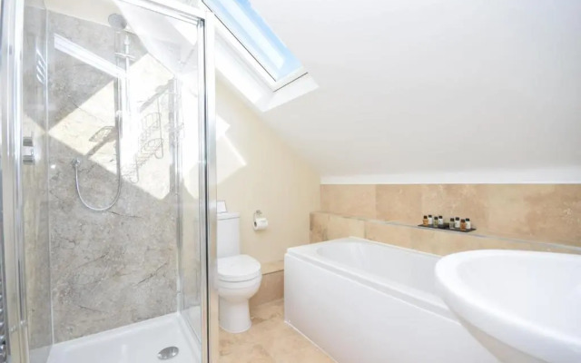 The Parlour , Emsworth
