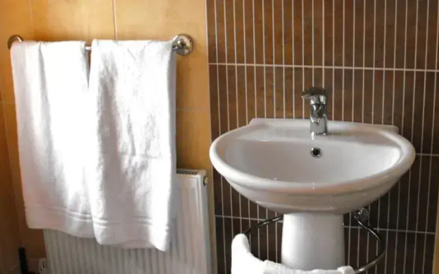 Ma Dwyers Guesthouse